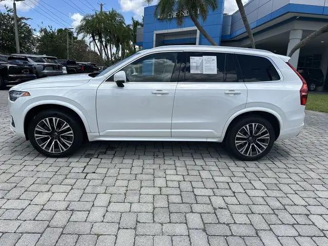 2020 Volvo XC90 T6 Momentum 6 Passenger