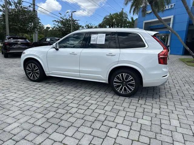 2020 Volvo XC90 T6 Momentum 6 Passenger