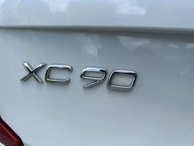 2020 Volvo XC90 T6 Momentum 6 Passenger