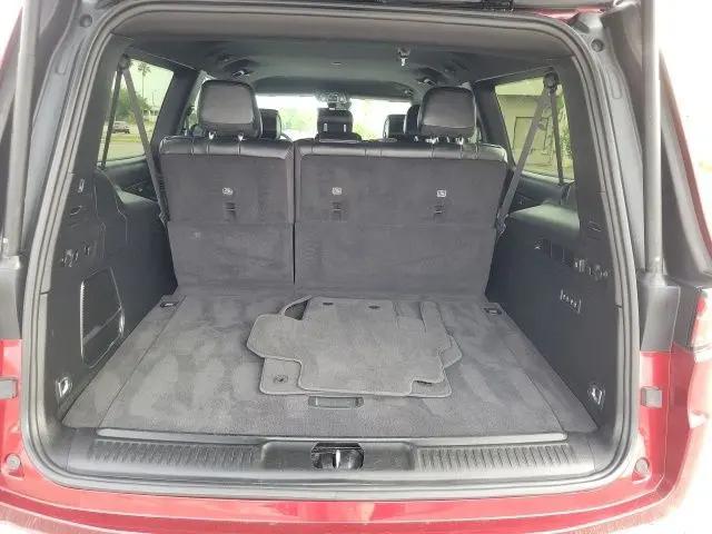2023 Jeep Wagoneer Series III 4x4