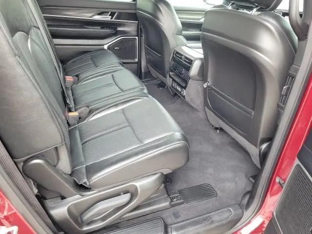 2023 Jeep Wagoneer Series III 4x4