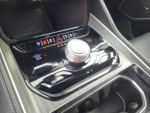 2023 Jeep Wagoneer Series III 4x4