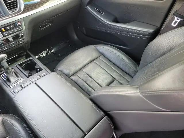 2020 Genesis G80 3.8 RWD