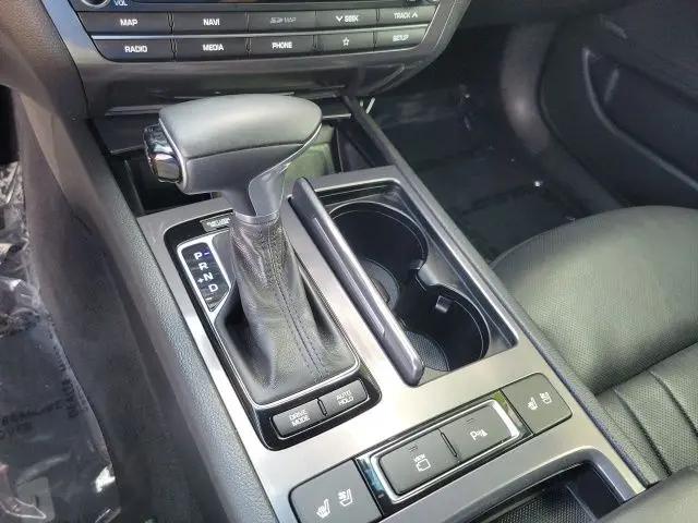 2020 Genesis G80 3.8 RWD