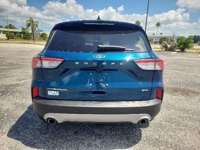 2020 Ford Escape Titanium Hybrid