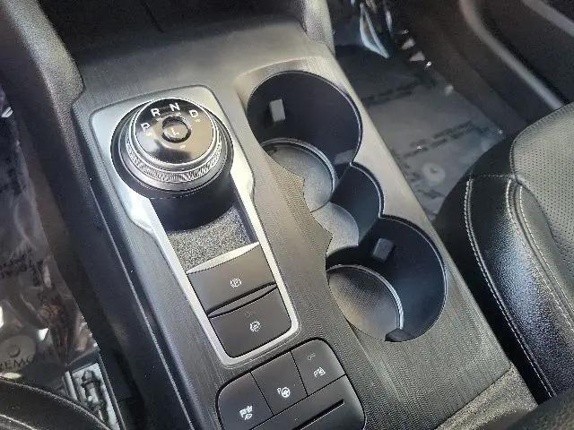 2020 Ford Escape Titanium Hybrid
