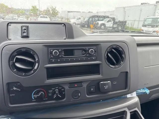 2027 Ford E-Series Cutaway E-350