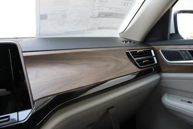 2026 Volkswagen Atlas SE