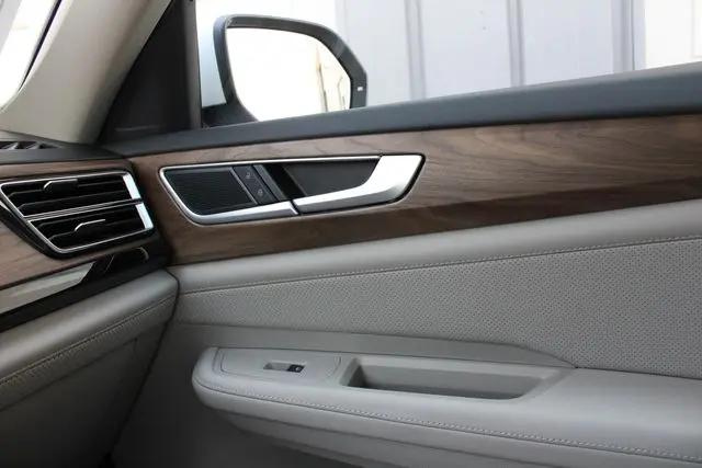 2026 Volkswagen Atlas SE