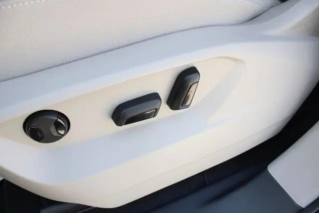 2026 Volkswagen Atlas SE