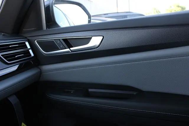 2026 Volkswagen Atlas Cross Sport SEL R-Line Black