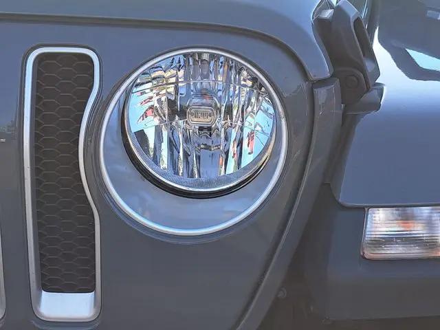 2022 Jeep Wrangler Unlimited Sahara 4x4