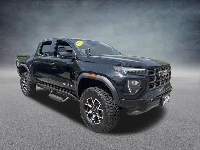 2023 GMC Canyon 4WD Crew Cab Short Box AT4X