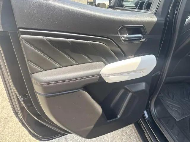 2023 GMC Canyon 4WD Crew Cab Short Box AT4X