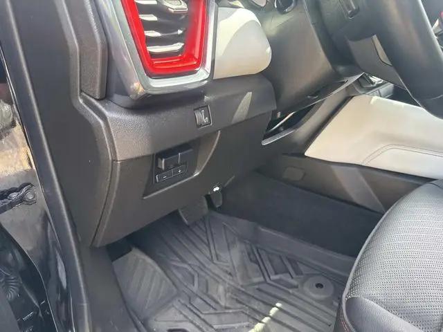 2023 GMC Canyon 4WD Crew Cab Short Box AT4X