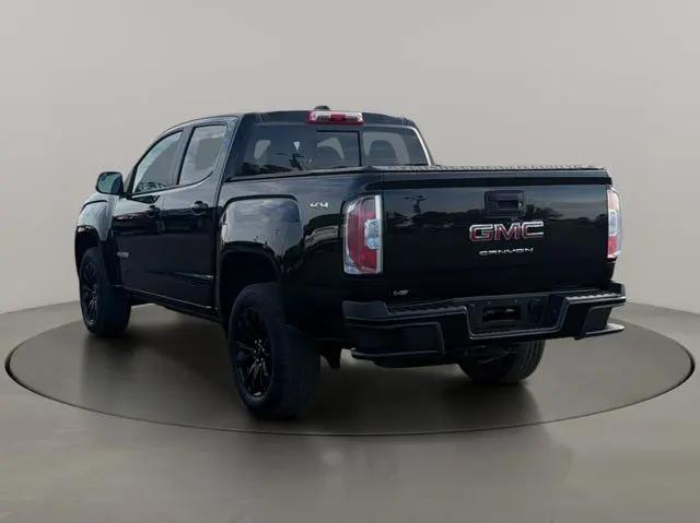 2022 GMC Canyon 4WD Crew Cab Short Box Elevation
