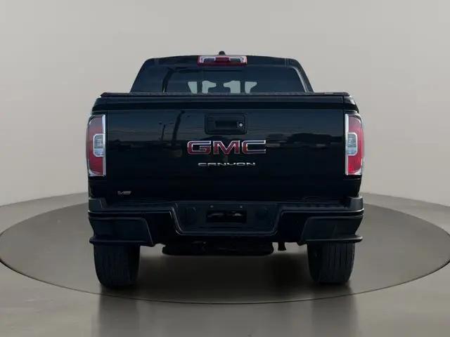 2022 GMC Canyon 4WD Crew Cab Short Box Elevation