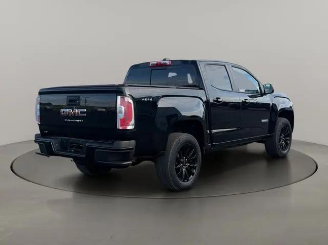 2022 GMC Canyon 4WD Crew Cab Short Box Elevation