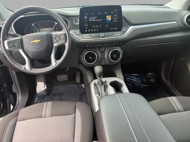 2025 Chevrolet Blazer FWD 2LT