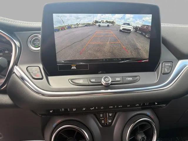 2025 Chevrolet Blazer FWD 2LT