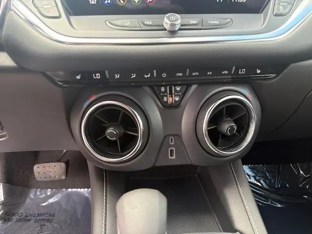 2025 Chevrolet Blazer FWD 2LT