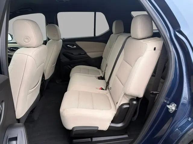 2022 Chevrolet Traverse FWD LS