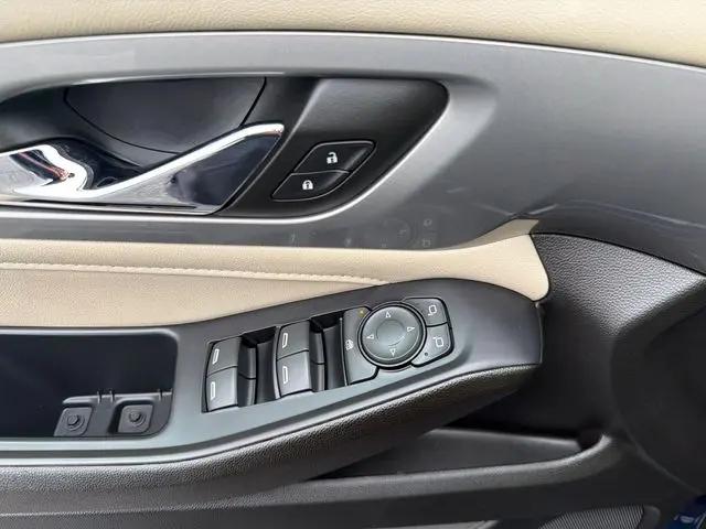 2022 Chevrolet Traverse FWD LS