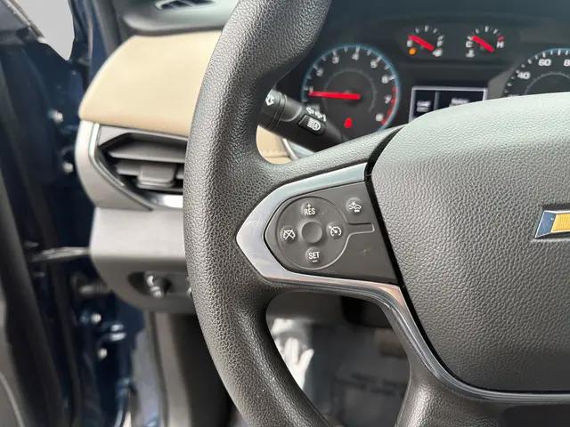 2022 Chevrolet Traverse FWD LS