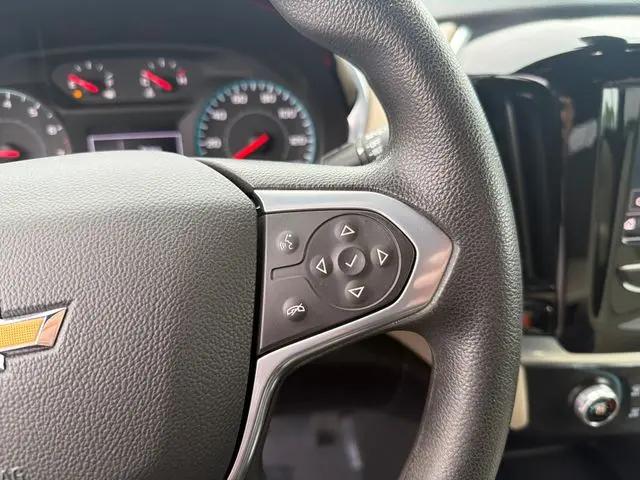 2022 Chevrolet Traverse FWD LS