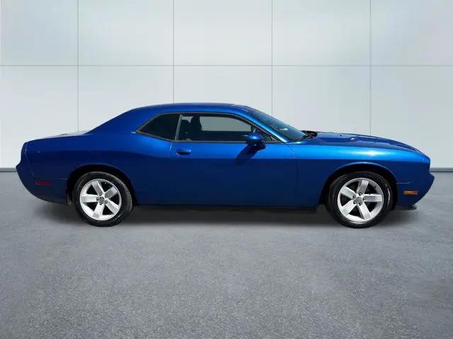 2012 Dodge Challenger SXT