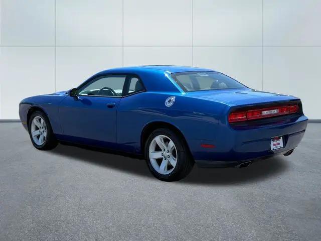 2012 Dodge Challenger SXT