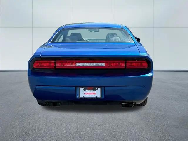 2012 Dodge Challenger SXT