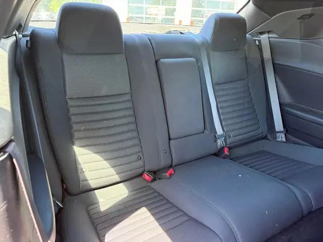 2012 Dodge Challenger SXT