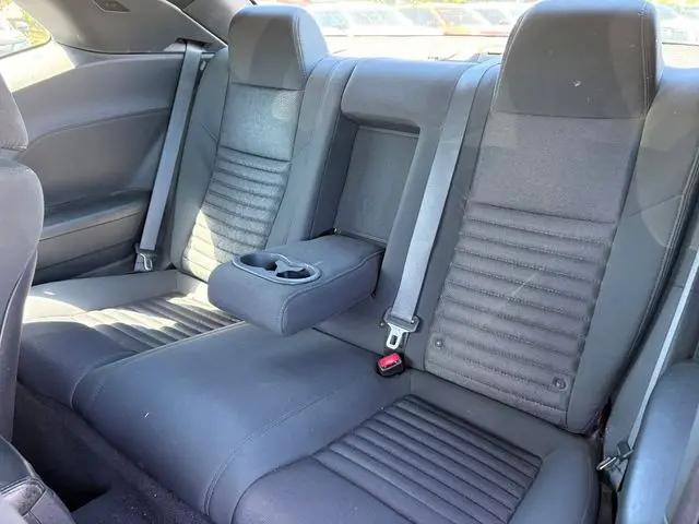 2012 Dodge Challenger SXT