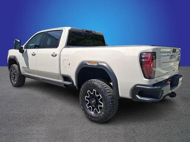 2026 GMC Sierra 2500HD Crew Cab, Standard Bed, AT4X, 4WD