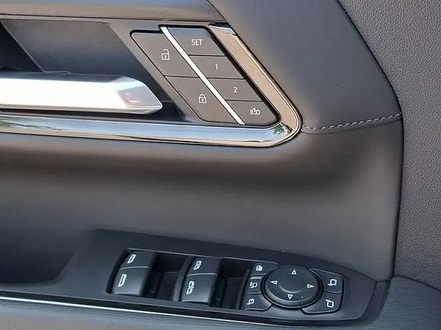 2026 GMC Sierra 2500HD Crew Cab, Standard Bed, AT4X, 4WD