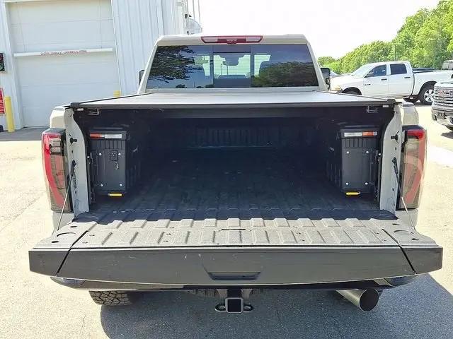 2026 GMC Sierra 2500HD Crew Cab, Standard Bed, AT4X, 4WD