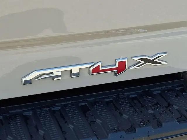 2026 GMC Sierra 2500HD Crew Cab, Standard Bed, AT4X, 4WD
