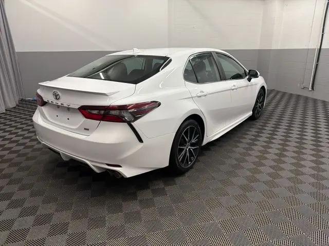 2021 Toyota Camry SE Nightshade Edition