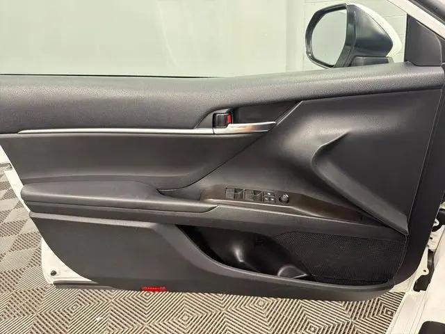 2021 Toyota Camry SE Nightshade Edition