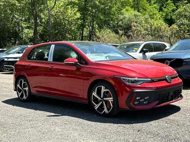 2026 Volkswagen Golf GTI SE