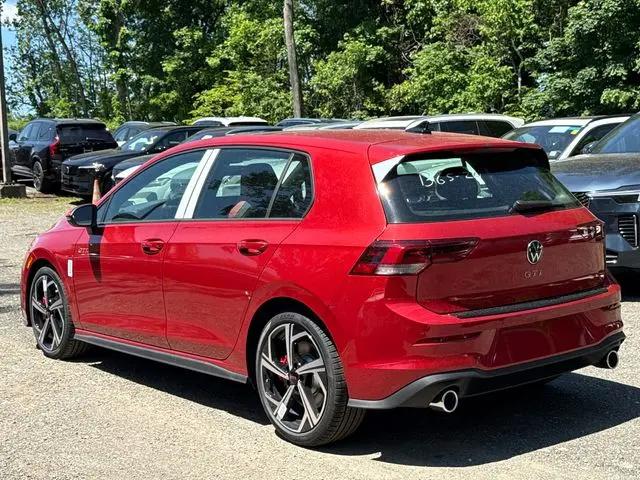 2026 Volkswagen Golf GTI SE