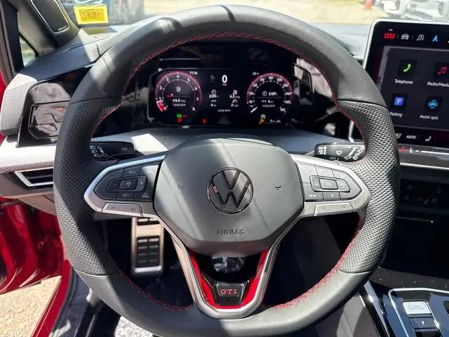 2026 Volkswagen Golf GTI SE