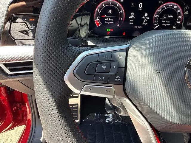 2026 Volkswagen Golf GTI SE
