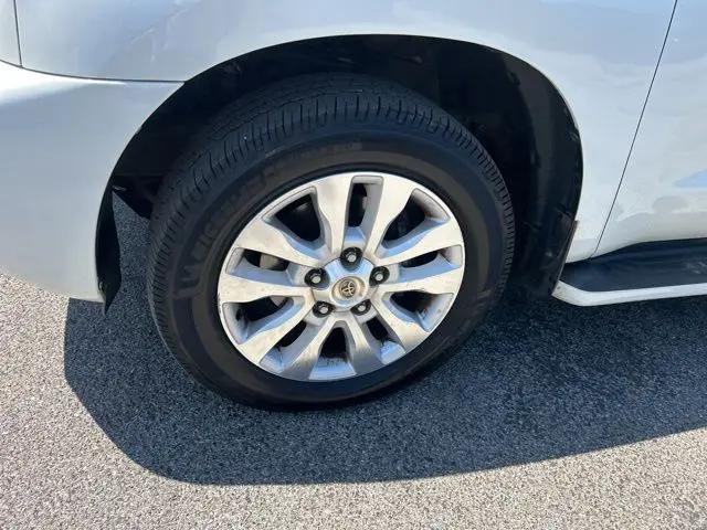 2013 Toyota Sequoia Platinum 5.7L V8