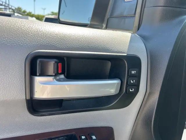 2013 Toyota Sequoia Platinum 5.7L V8