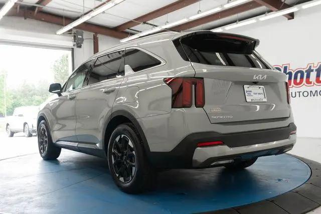 2024 Kia Sorento S