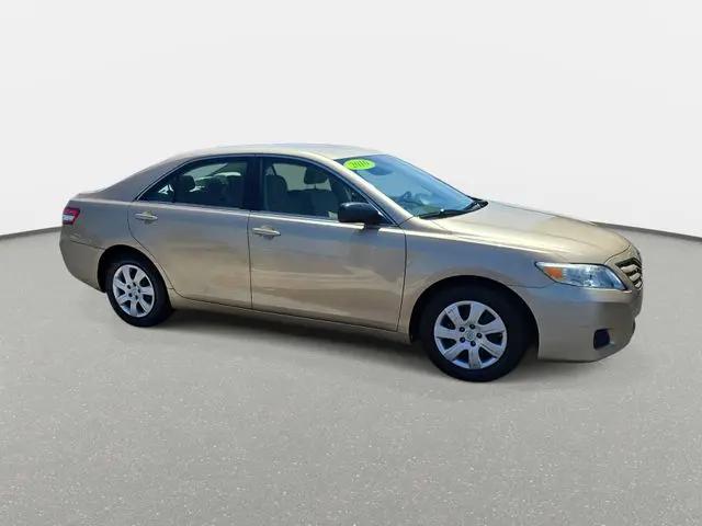 2010 Toyota Camry LE