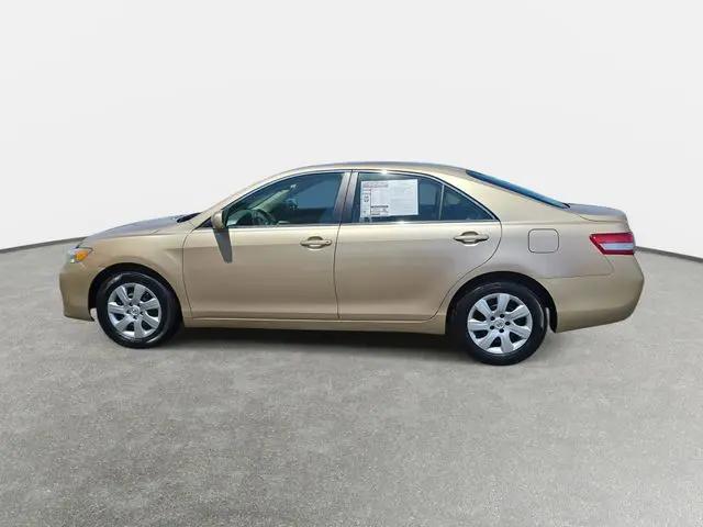 2010 Toyota Camry LE