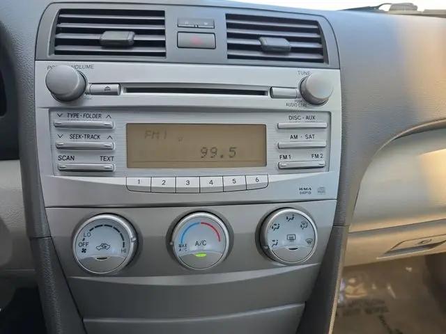 2010 Toyota Camry LE